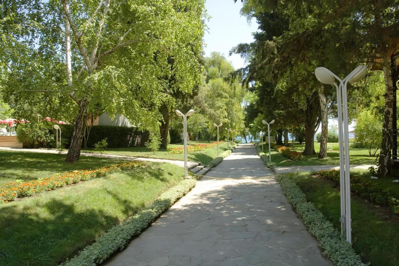 Oasis Park Hotel - New Managment Nesebyr Zewnętrze zdjęcie