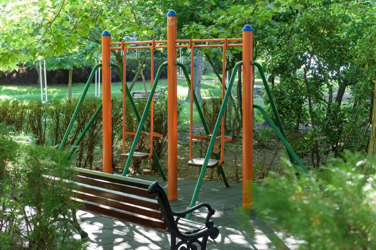 Oasis Park Hotel - New Managment Nesebyr Zewnętrze zdjęcie