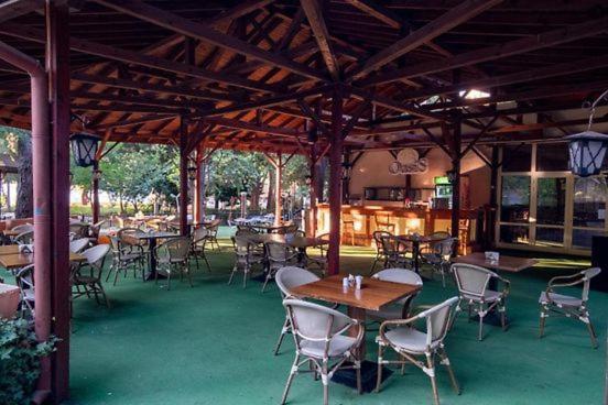 Oasis Park Hotel - New Managment Nesebyr Zewnętrze zdjęcie